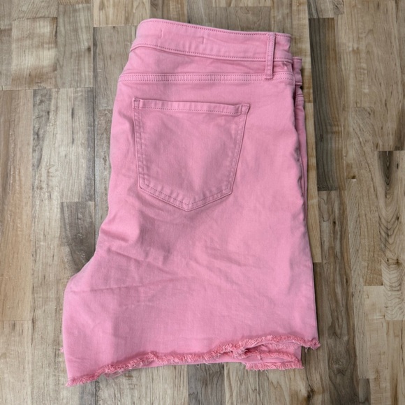 NYDJ Zoey High Rise Shorts 16 Aphrodite Pink Lift Tuck Raw Hem Denim Jeans - Picture 4 of 9